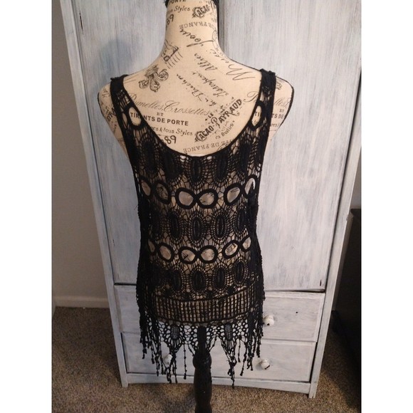 Love tree crocheted fringed Top Small Black Boho Cottage Core Feminine - Picture 5 of 9